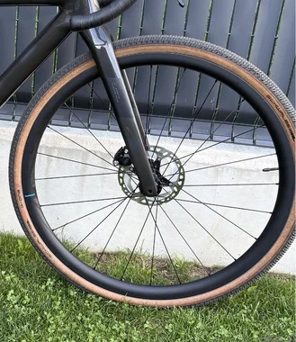 Shimano GRX karbonski GRAVEL obroči - VRHUNSKI