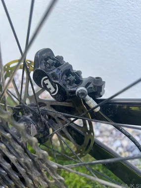 Gorsko kolo Lapierre zesty 8.9 carbon
