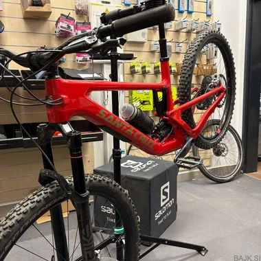 Santa Cruz 5010 V5 (vel. L) + RockShox Pike Vilica