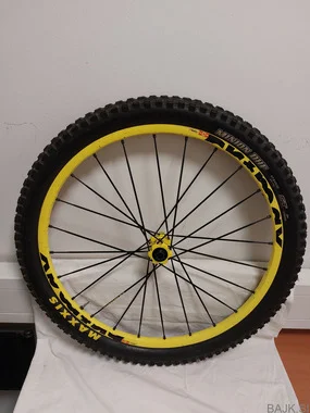 Mavic Crossmax 27,5, carbon