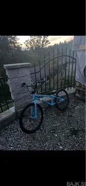 Prodam odlično ohranjen bmx haro