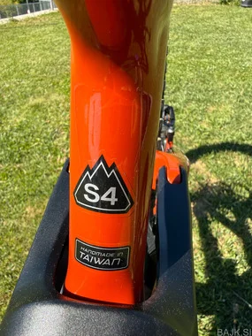 Specialized enduro comp