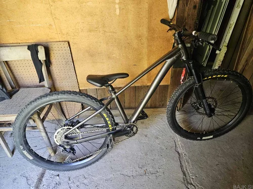 Giant STP 26"