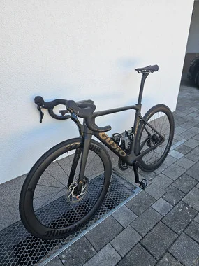 CESTNO KOLO GUSTO COBRA EVO DB ELITE ULTRA- Shimano 105 R7120
