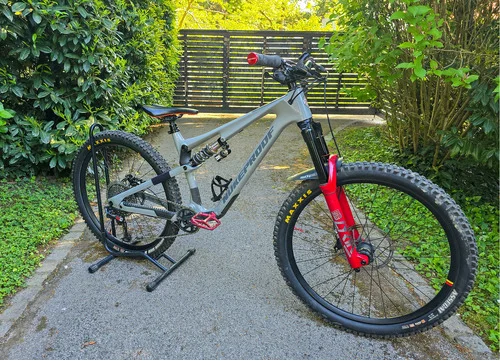 Nukeproof Reactor 275 RS
