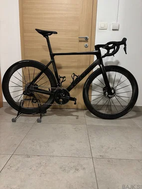 Colnago V4RS - Shimano Dura-Ace 12s