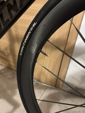 Colnago V4RS - Shimano Dura-Ace 12s