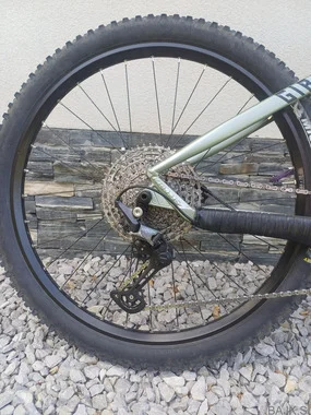 Kellys Gibon 30 27.5
