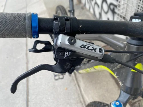 Canyon Nerve AL 7.0 velikosti L 27.5