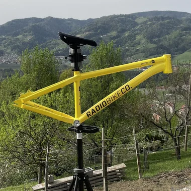 Radio Griffin dirt jump okvir