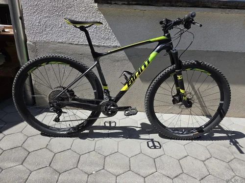 Giant XTC Advanced 29