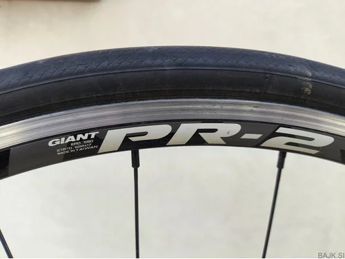 Set obročev Giant PR-2 Wheel Set for Rim Brakes