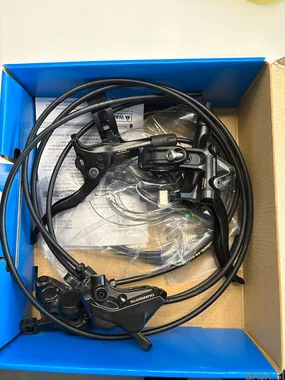 Shimano M-4100 komplet / sprednja, zadnja zavora in shifter