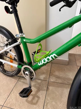 Woom 4