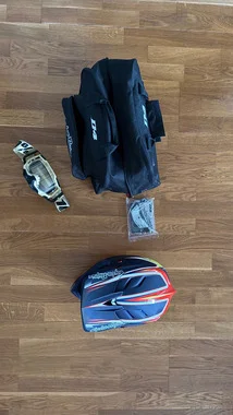 Troy lee designs D4 Carbon / Large