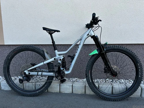 Scoot Ransom 600 velikost koles 26