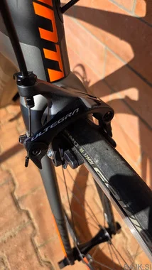 Cestno kolo Giant Advanced velikost S karbon