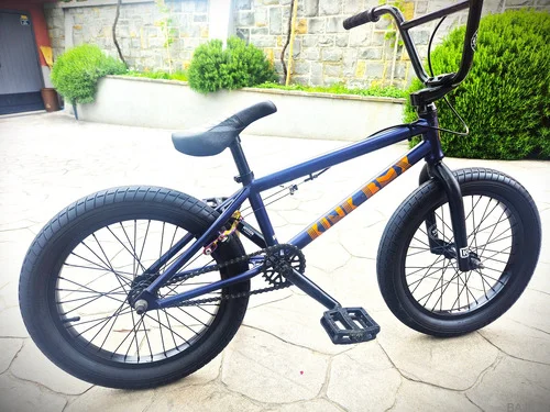 KINK BMX - otroško freestyle kolo, 18col, prodam