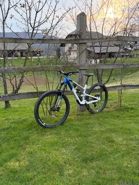 YT jeffsy core 3 cf