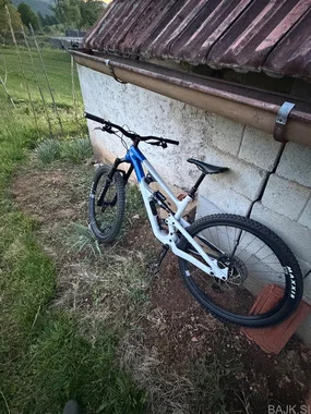YT jeffsy core 3 cf