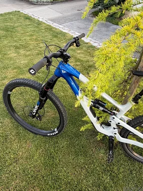 YT jeffsy core 3 cf