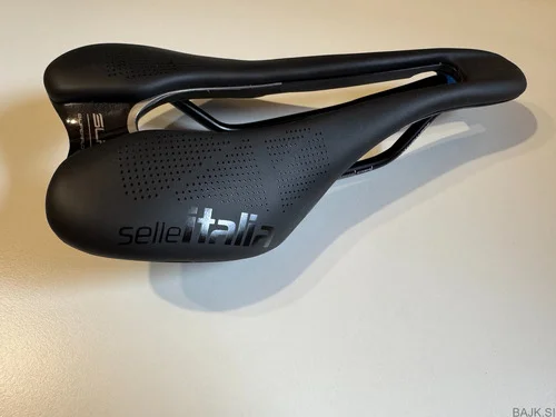 NOV Sedež Selle Italia SLR Boost TM Superflow (S3)