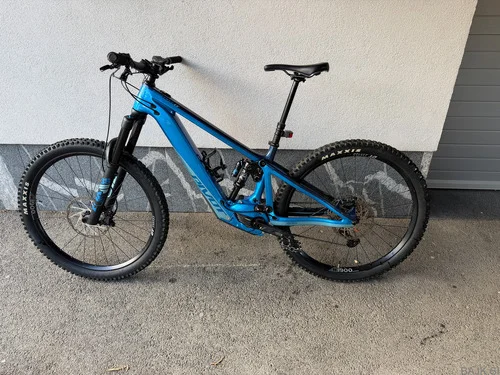 Pivot shuttle LT