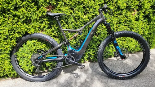ELEKTRIČNO KOLO SPECIALIZED TURBO LEVO velikost L