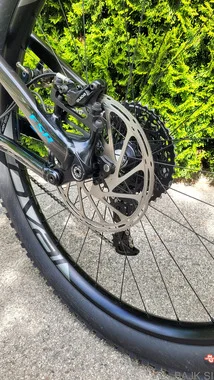 ELEKTRIČNO KOLO SPECIALIZED TURBO LEVO velikost L