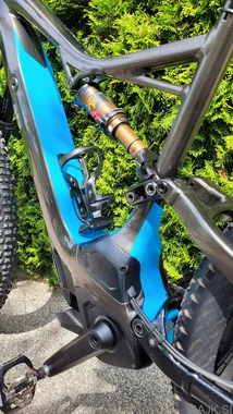 ELEKTRIČNO KOLO SPECIALIZED TURBO LEVO velikost L