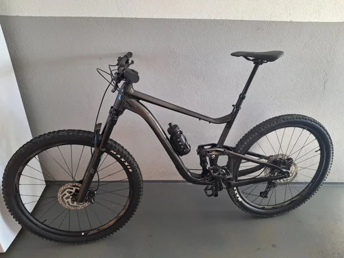 Giant trance 2