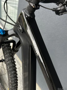 Canyon strive
