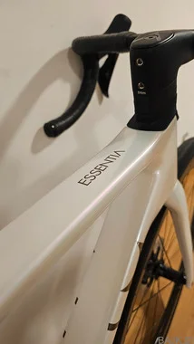Demo kolo Aurum Essentia Shimano Ultegra Di2 12s ZIPP 303s
