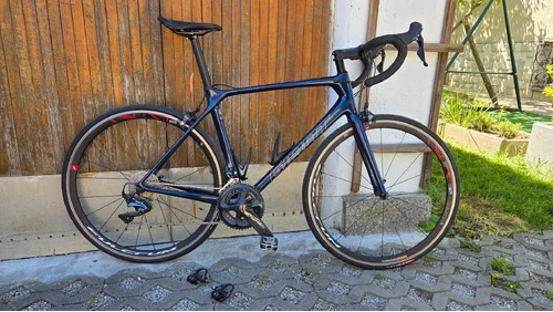Giant TCR Advanced 1 KOM, model 2020