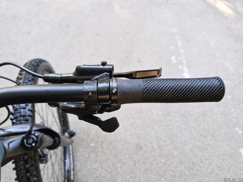 SCOTT CONTESSA SCALE 920 mod.24,  M-KOT NOVO!