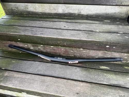 Krmilo RENTHAL Fatbar35 V2 Black