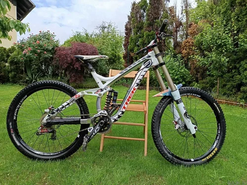 TREK SESSION 88 DH – FOX 40 – ODLIČNO STANJE