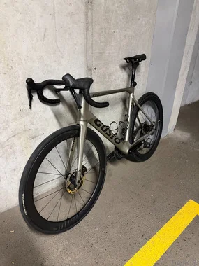 GUSTO COBRA EVO SPORT ULTRA 105 Di2