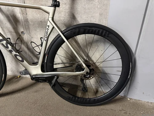 GUSTO COBRA EVO SPORT ULTRA 105 Di2