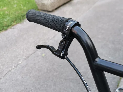 Mutiny Loosefer BMX kolo sestavljeno po delih