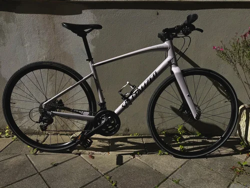 Specialized Sirrus 3.0 (2023)