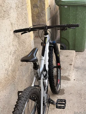 Scott Spark 600 2021 XS 26 (cena ni zadnja)