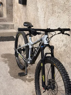 Scott Spark 600 2021 XS 26 (cena ni zadnja)