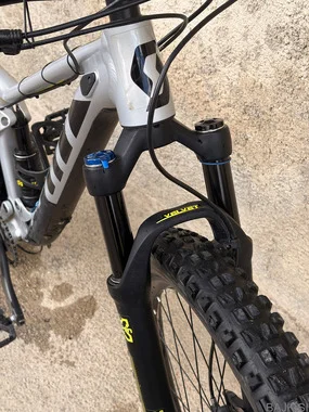 Scott Spark 600 2021 XS 26 (cena ni zadnja)