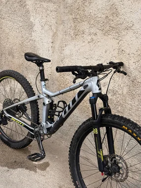 Scott Spark 600 2021 XS 26 (cena ni zadnja)