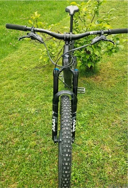 Santa Cruz Megatower carbon