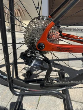 Cestno kolo Bottecchia avio 8 di 2 komplet 105