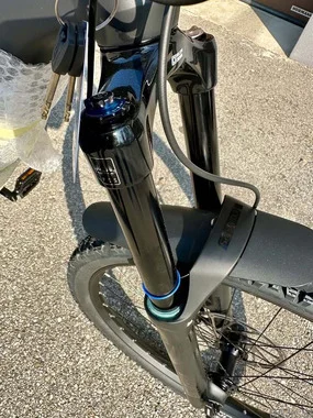 NOVO Električno kolo eFully Husqvarna Hard Cross HC1, vel. M