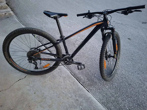 SCOTT ASPECT 930 XS, letnik 2022