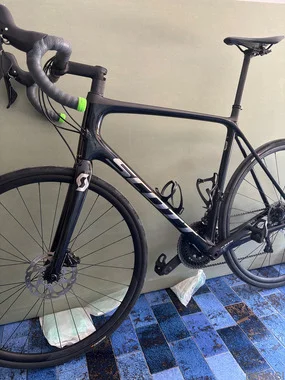 Scott Addict XL 2021,prvi lastnik